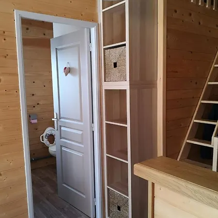 Chalet, 8 Personnes - L'oustal