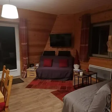 Chalet, 8 Personnes - L'oustal Lägenhet