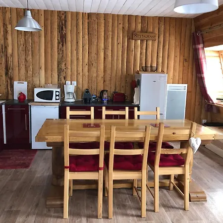 Chalet, 8 Personnes - L'oustal Saint-Jacques-des-Blats