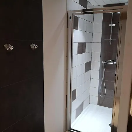 아파트 Chalet, 8 Personnes - L'oustal Saint-Jacques-des-Blats